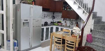 Bán nhà q7, HXM, gần chợ Tân Thuận, 30m2, 2 tầng, nhỉnh 2 tỷ